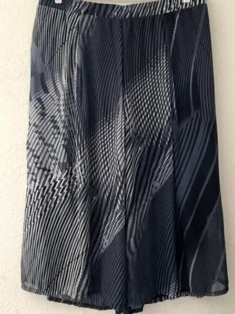 NEW DIRECTIONS PLISSÉ GEOMETRIC WIDE LEG GAUCHO PANTS SPLIT SKIRT PLUS 2X LIKE N - Picture 2 of 8